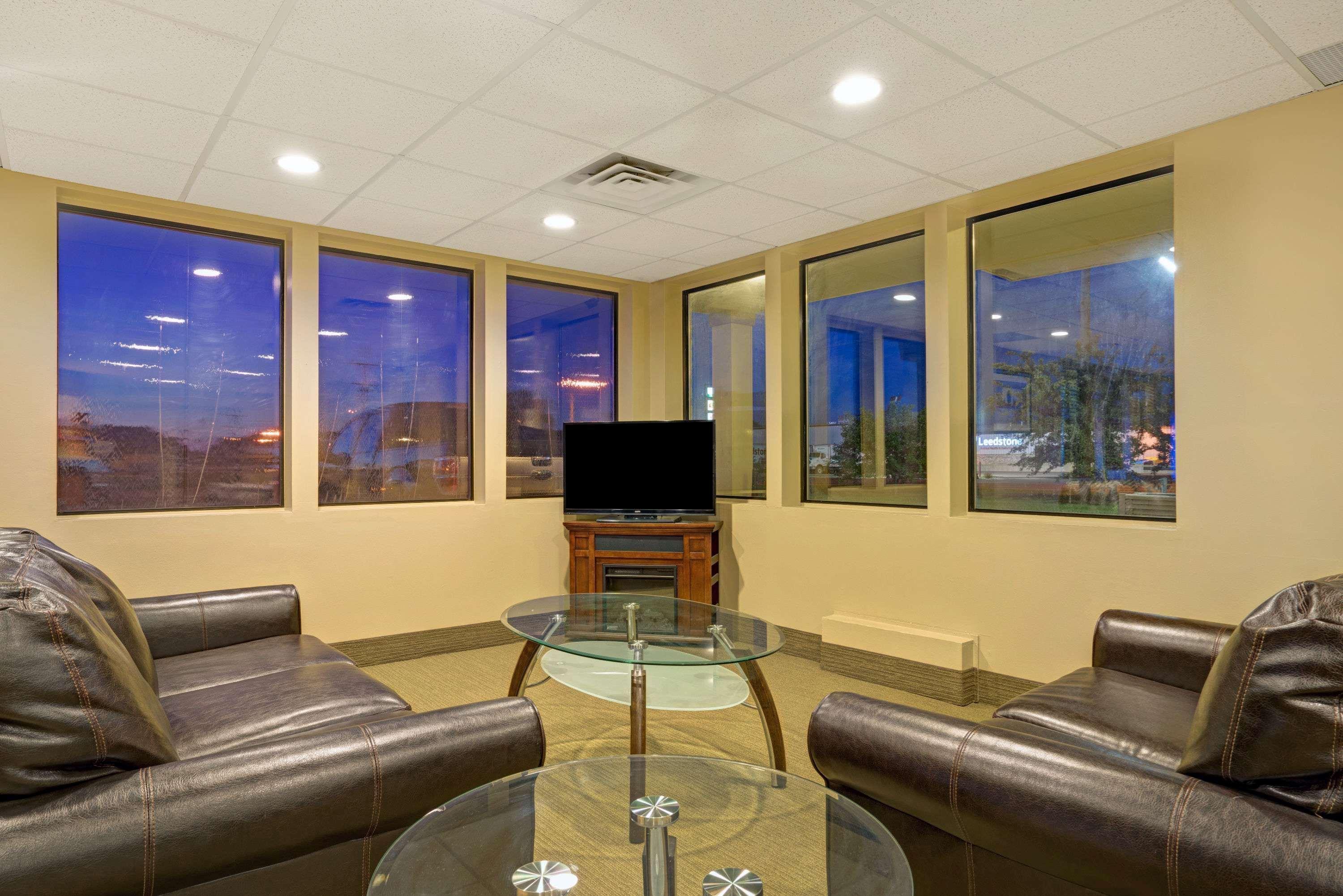 Hotel Super 8 By Wyndham Melrose Esterno foto